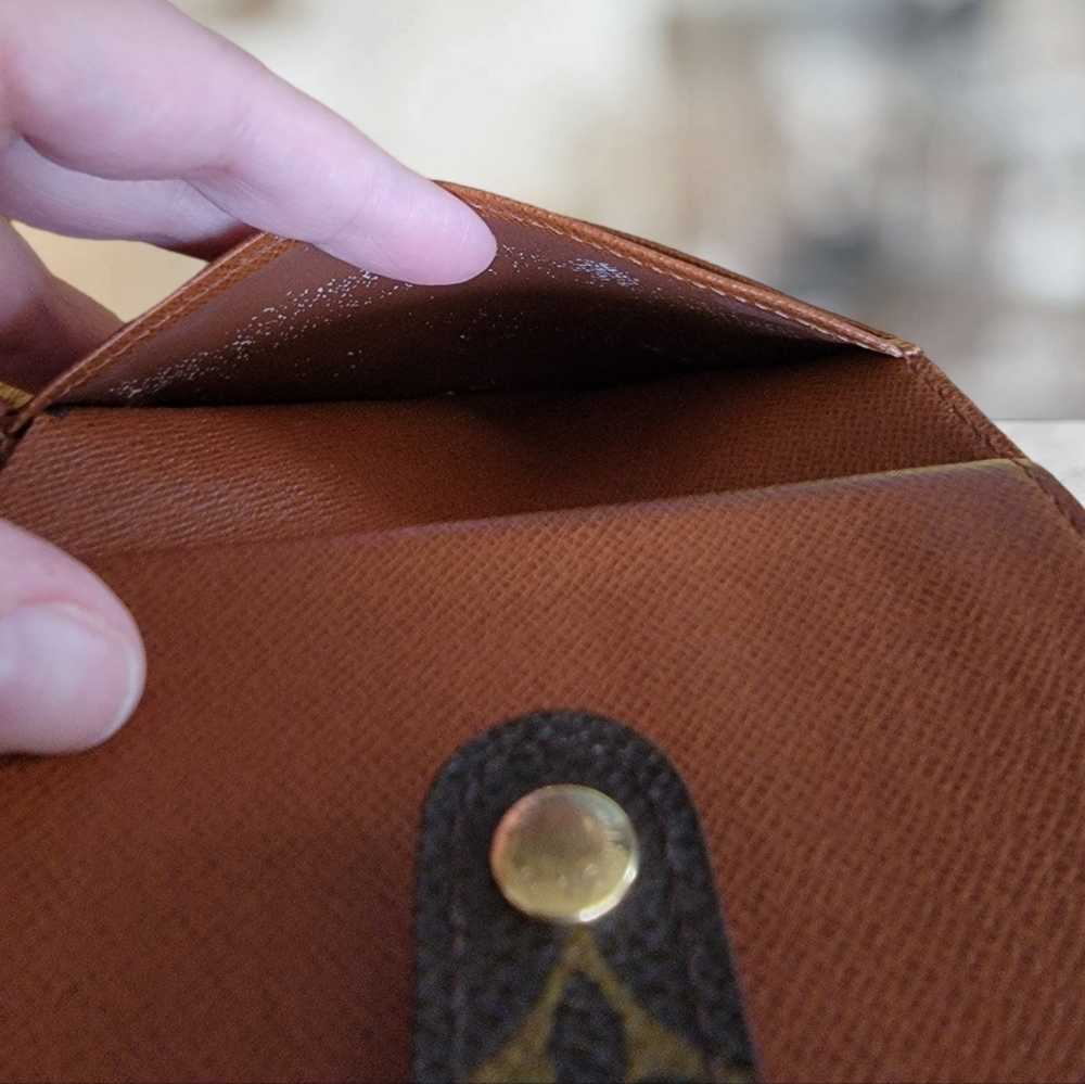 Louis Vuitton purse wallet - Picture 5 of 12